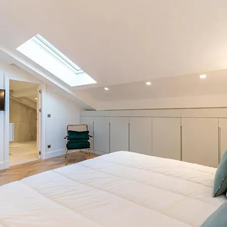 Beautiful 4 Bedrooms, Terrace, *