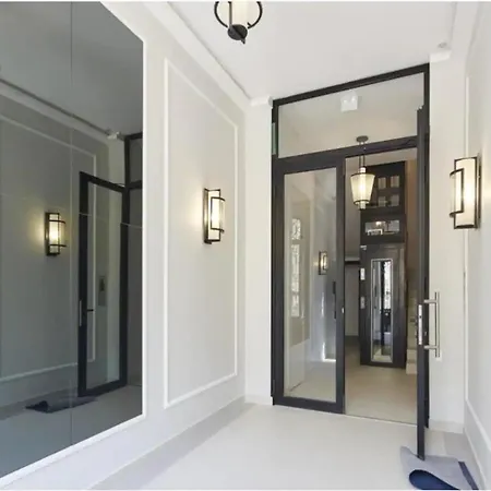 Beautiful 4 Bedrooms, Terrace, * Cannes